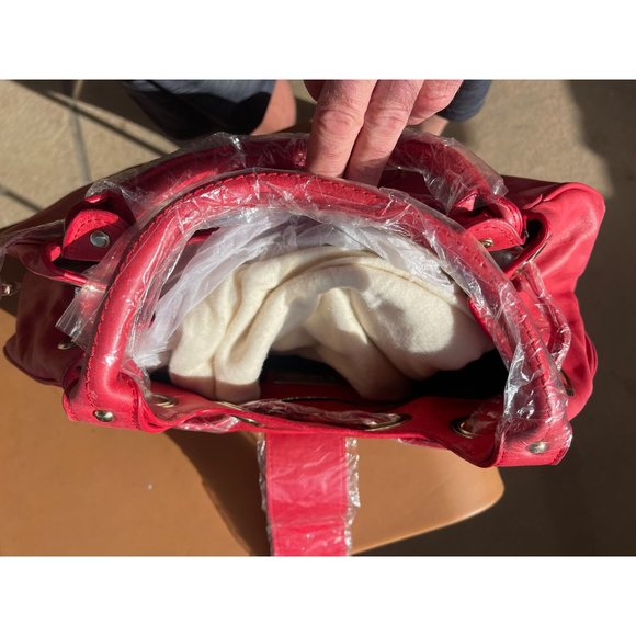 NWT Chocolat Blu Red Leather Handbag Belted and Clasped Top - Picture 5 of 5